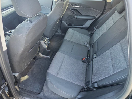 BMW iX1 - Afbeelding 8 van 18