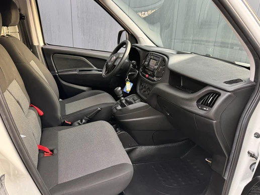 Fiat Doblò - Afbeelding 23 van 25