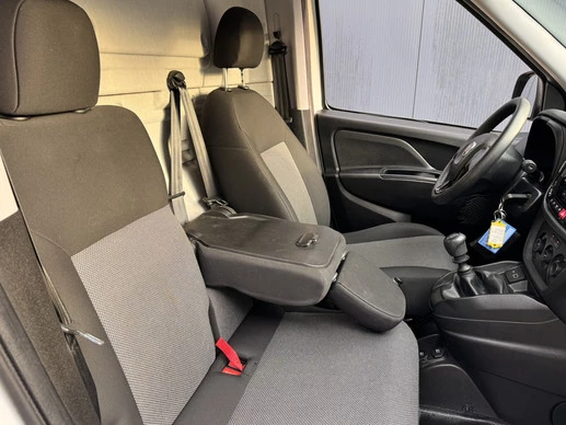 Fiat Doblò - Afbeelding 24 van 25
