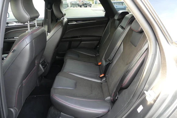 Ford Mondeo - Afbeelding 10 van 30