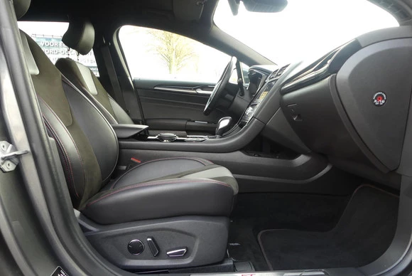 Ford Mondeo - Afbeelding 13 van 30