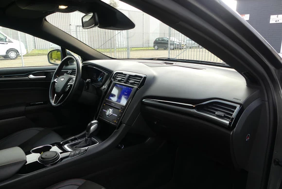 Ford Mondeo - Afbeelding 14 van 30