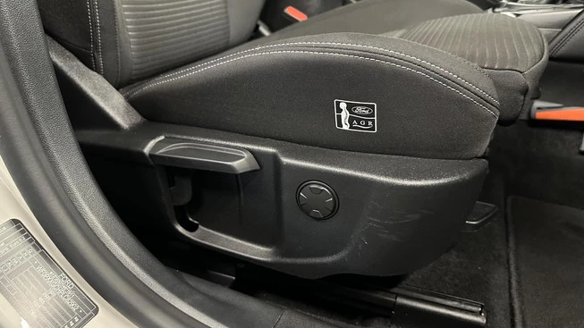 Ford Focus - Afbeelding 20 van 30