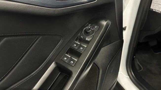 Ford Focus - Afbeelding 27 van 30