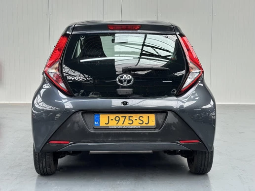 Toyota Aygo - Afbeelding 22 van 23