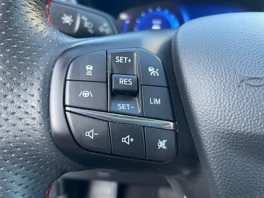 Ford Kuga - Afbeelding 9 van 30