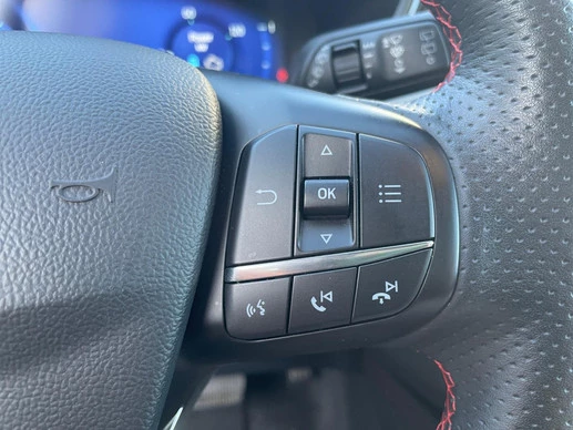 Ford Kuga - Afbeelding 10 van 30