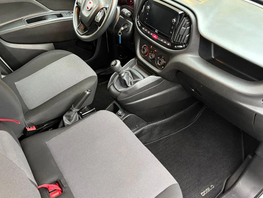 Fiat Doblò - Afbeelding 13 van 25
