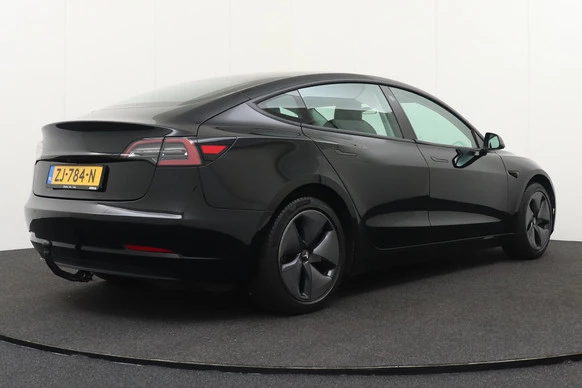Tesla Model 3 - Afbeelding 2 van 22