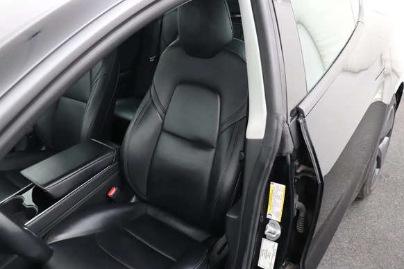 Tesla Model 3 - Afbeelding 9 van 22