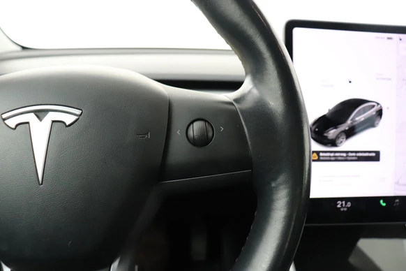 Tesla Model 3 - Afbeelding 18 van 22