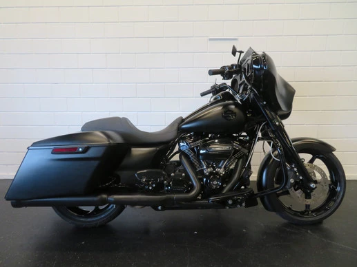 Harley-Davidson Street Glide - Afbeelding 1 van 15