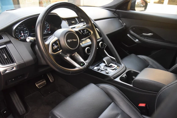 Jaguar E-PACE - Afbeelding 6 van 30