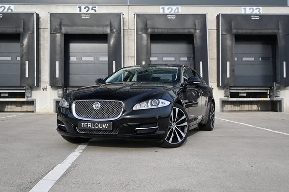Jaguar XJ - Afbeelding 1 van 30