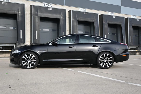 Jaguar XJ - Afbeelding 9 van 30