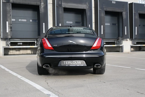 Jaguar XJ - Afbeelding 8 van 30