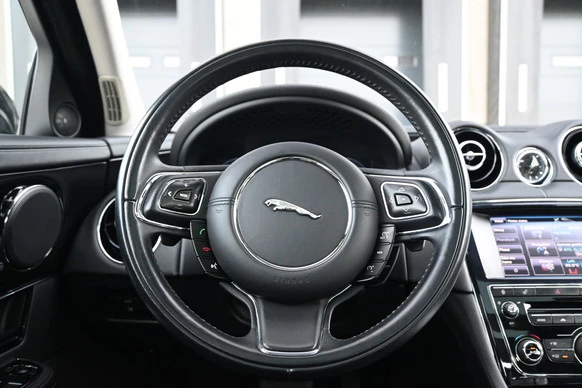 Jaguar XJ - Afbeelding 19 van 30