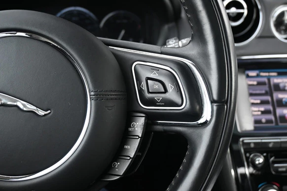 Jaguar XJ - Afbeelding 21 van 30