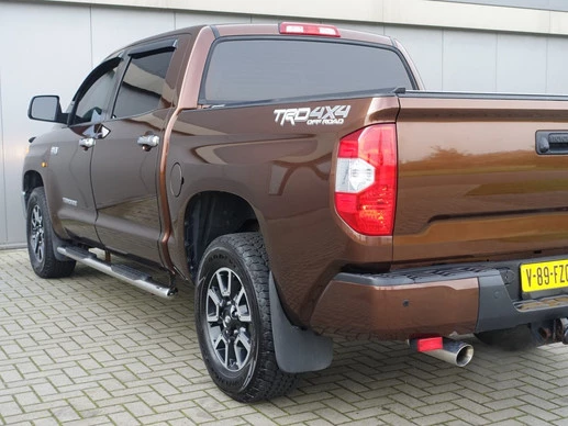 Toyota Tundra - Afbeelding 21 van 30