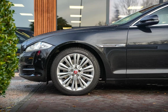 Jaguar XJ - Afbeelding 7 van 30