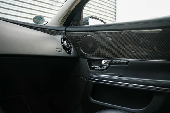 Jaguar XJ - Afbeelding 21 van 30