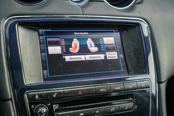 Jaguar XJ - Afbeelding 23 van 30