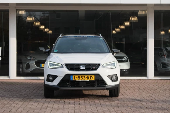 SEAT Arona - Afbeelding 3 van 28
