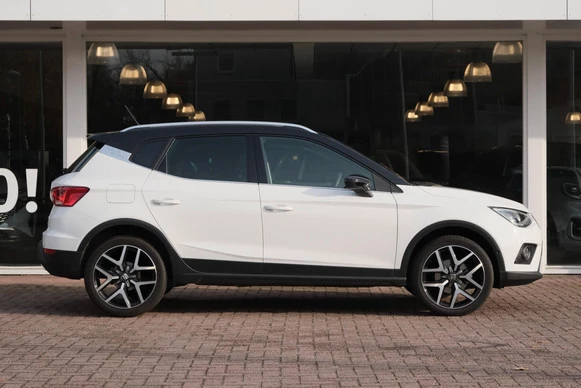 SEAT Arona - Afbeelding 4 van 28