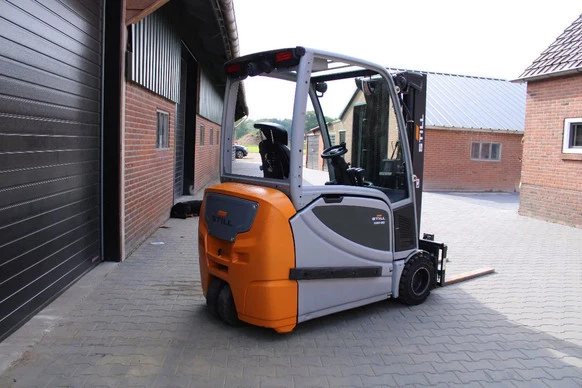 Still  - Afbeelding 4 van 15