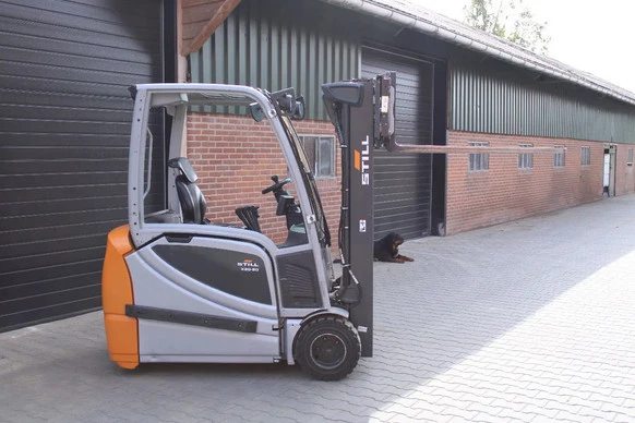 Still  - Afbeelding 9 van 15