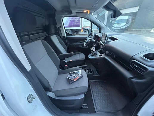 Opel Combo - Afbeelding 10 van 16