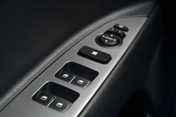 Kia Rio - Afbeelding 23 van 26