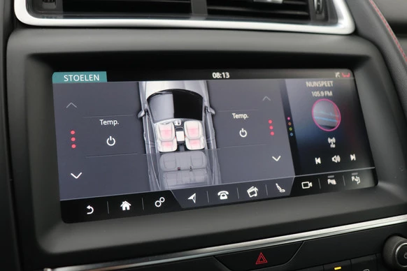 Jaguar E-PACE - Afbeelding 17 van 30