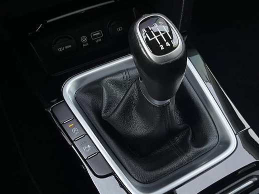 Kia Ceed - Afbeelding 28 van 30