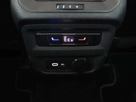 Volkswagen Tiguan - Afbeelding 9 van 30