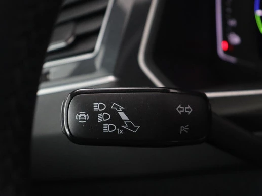 Volkswagen Tiguan - Afbeelding 13 van 30