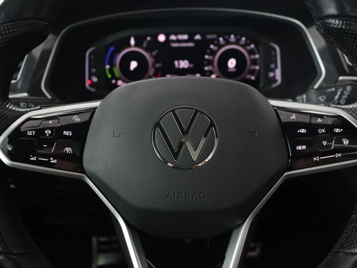 Volkswagen Tiguan - Afbeelding 14 van 30