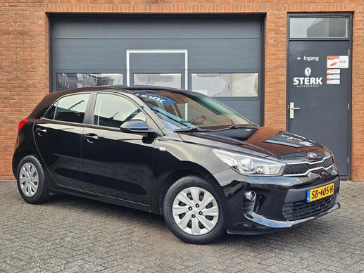 Kia Rio - Afbeelding 1 van 25