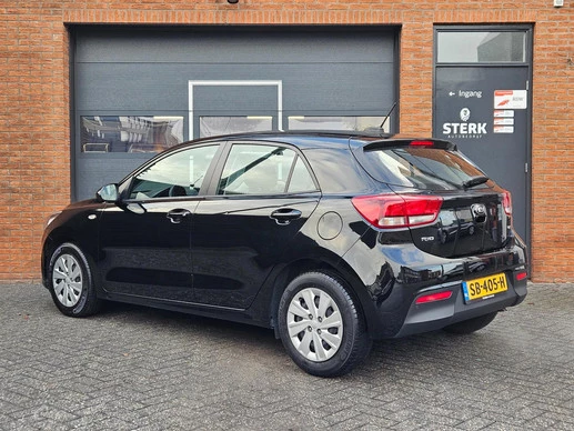 Kia Rio - Afbeelding 2 van 25
