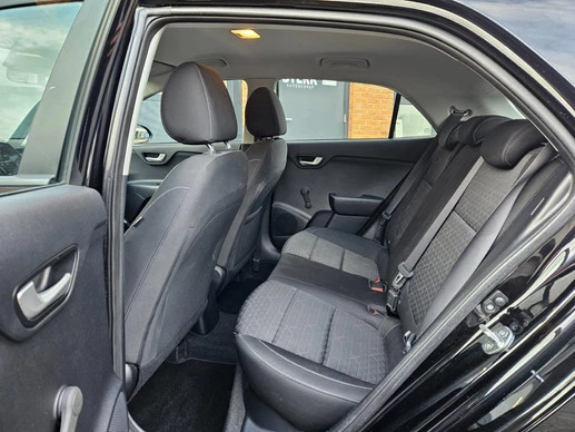 Kia Rio - Afbeelding 11 van 25