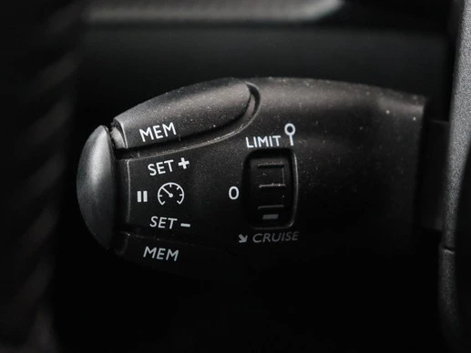 Peugeot e-208 - Afbeelding 9 van 30