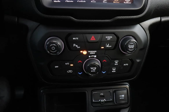 Jeep Renegade - Afbeelding 28 van 30