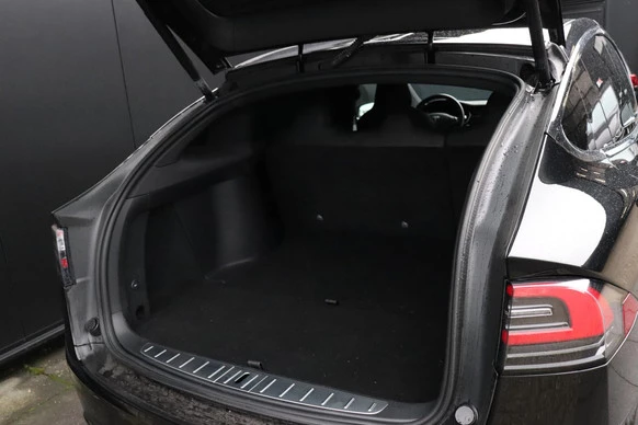 Tesla Model X - Afbeelding 20 van 26