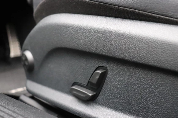 Mercedes-Benz E-Klasse - Afbeelding 21 van 27