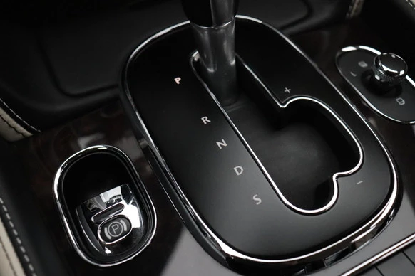 Bentley Flying Spur - Afbeelding 10 van 30