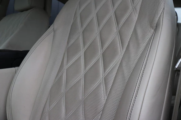 Bentley Flying Spur - Afbeelding 18 van 30