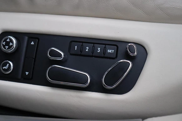 Bentley Flying Spur - Afbeelding 19 van 30