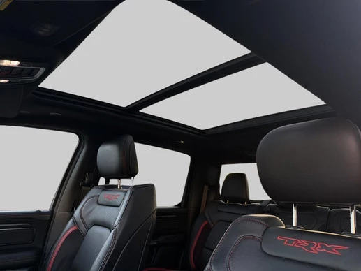 Dodge Ram 1500 - Afbeelding 26 van 30