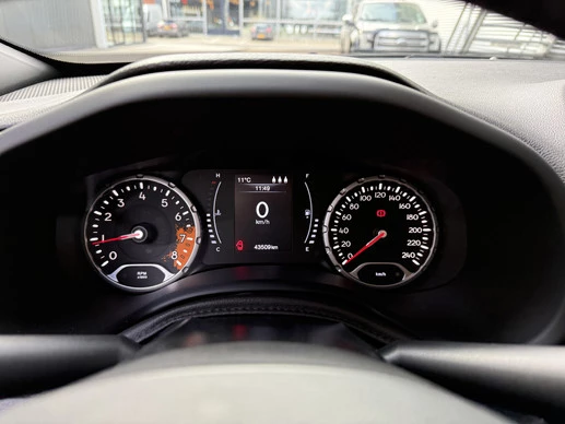 Jeep Renegade - Afbeelding 23 van 29