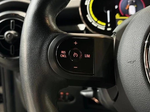 MINI Electric - Afbeelding 18 van 30